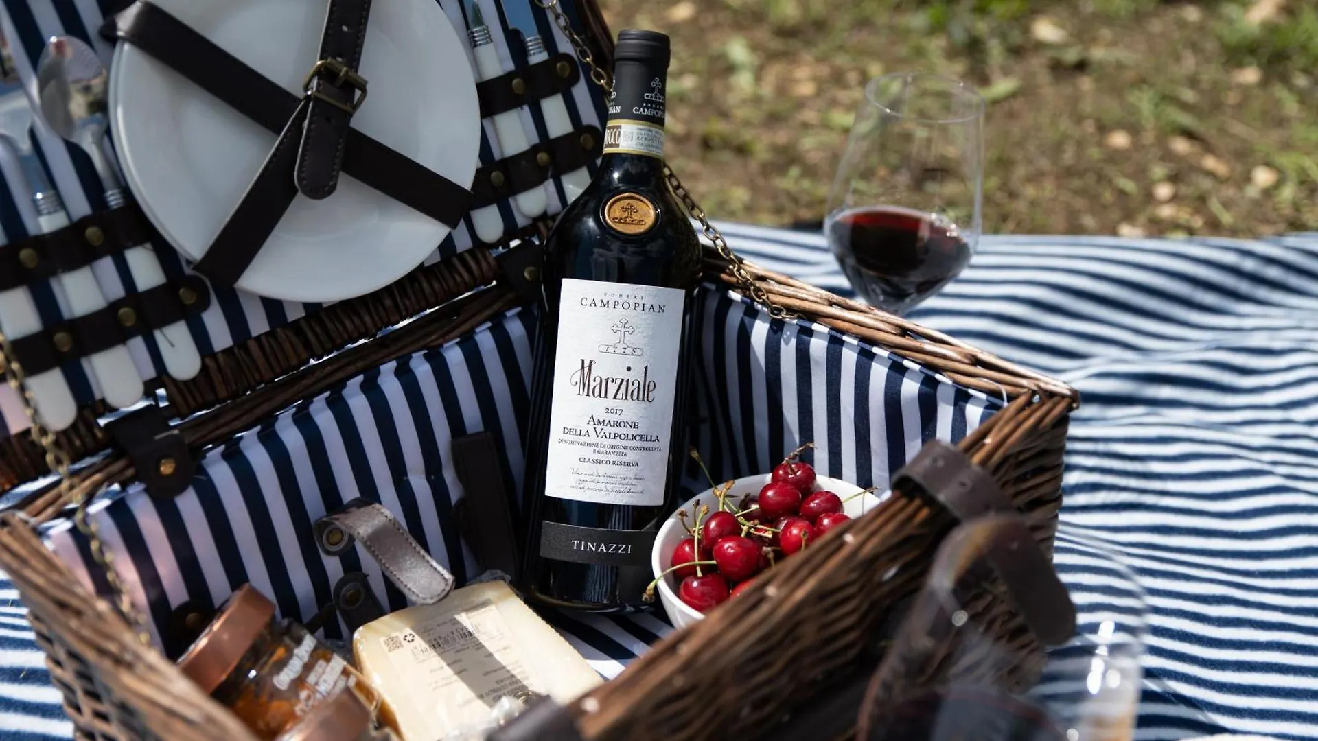 Poderi Campopian 산탐브로지오 디 발폴리첼라 아파트